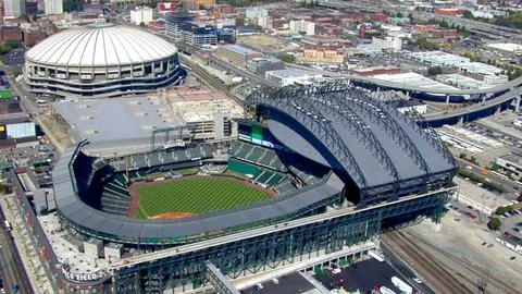 塞瓦略斯伤势严重，复出战期至少一个月